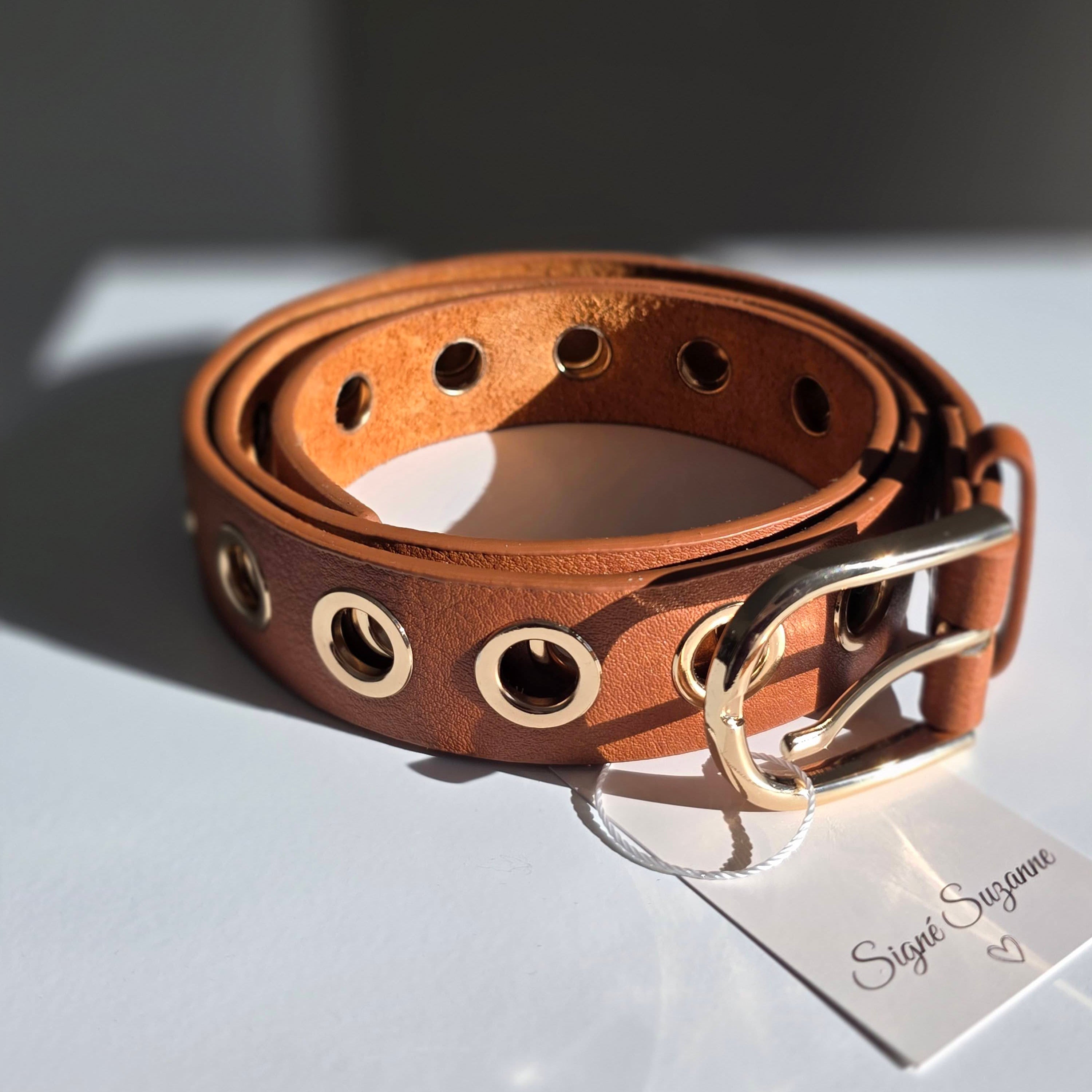 Ceinture à oeillets
