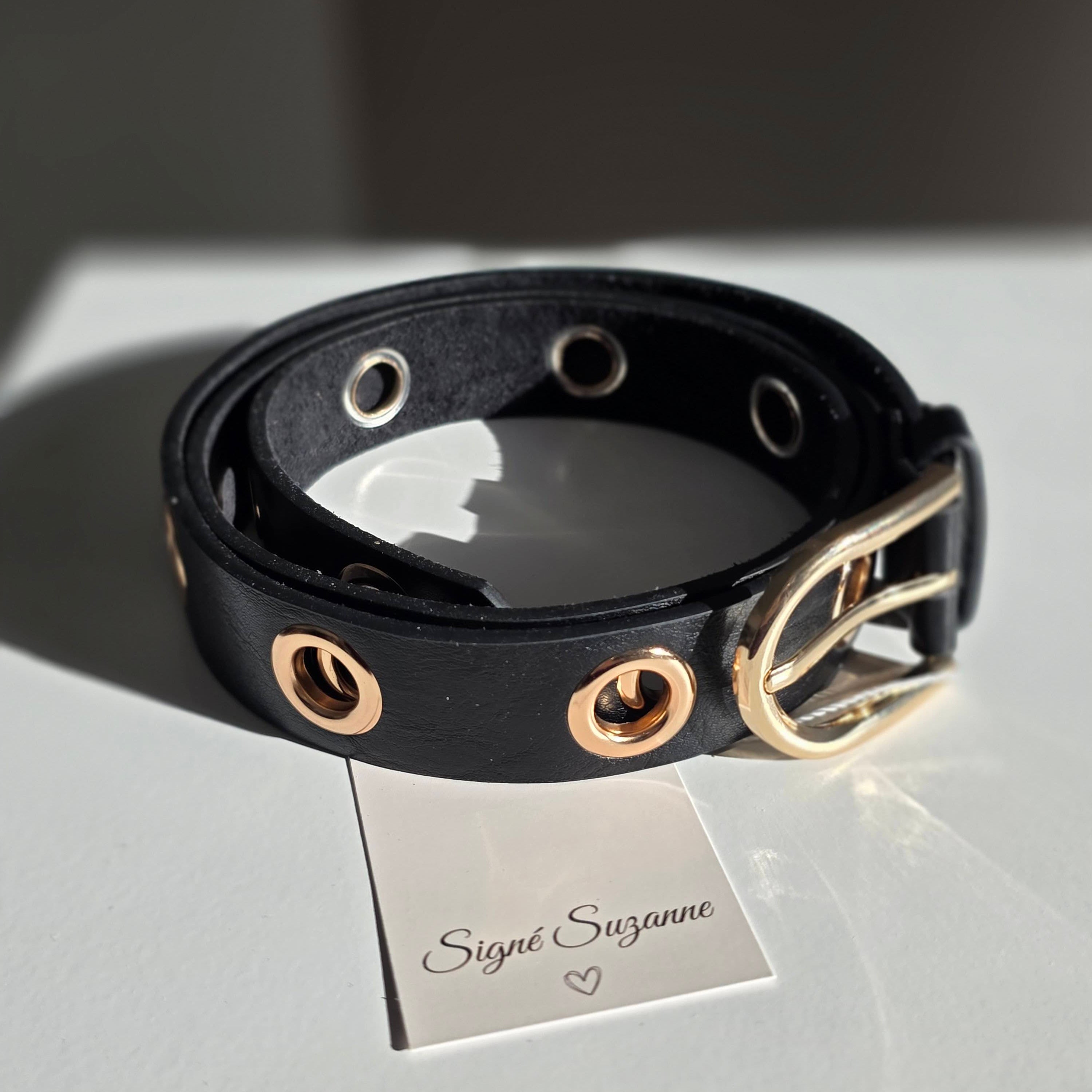 Ceinture à oeillets