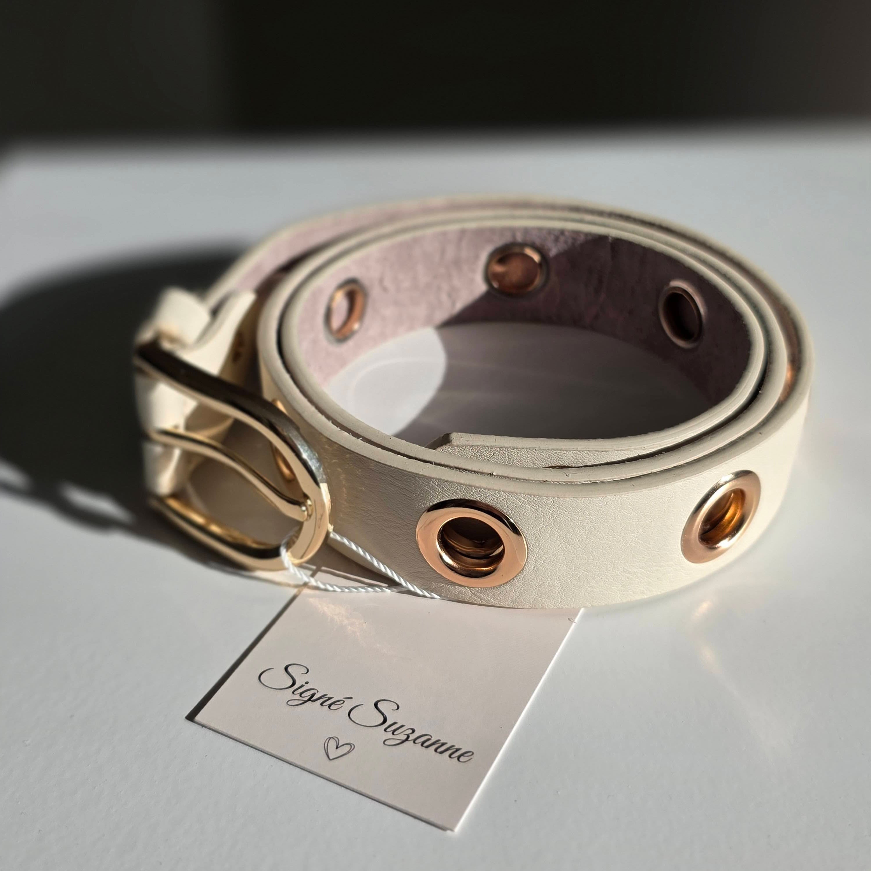 Ceinture à oeillets