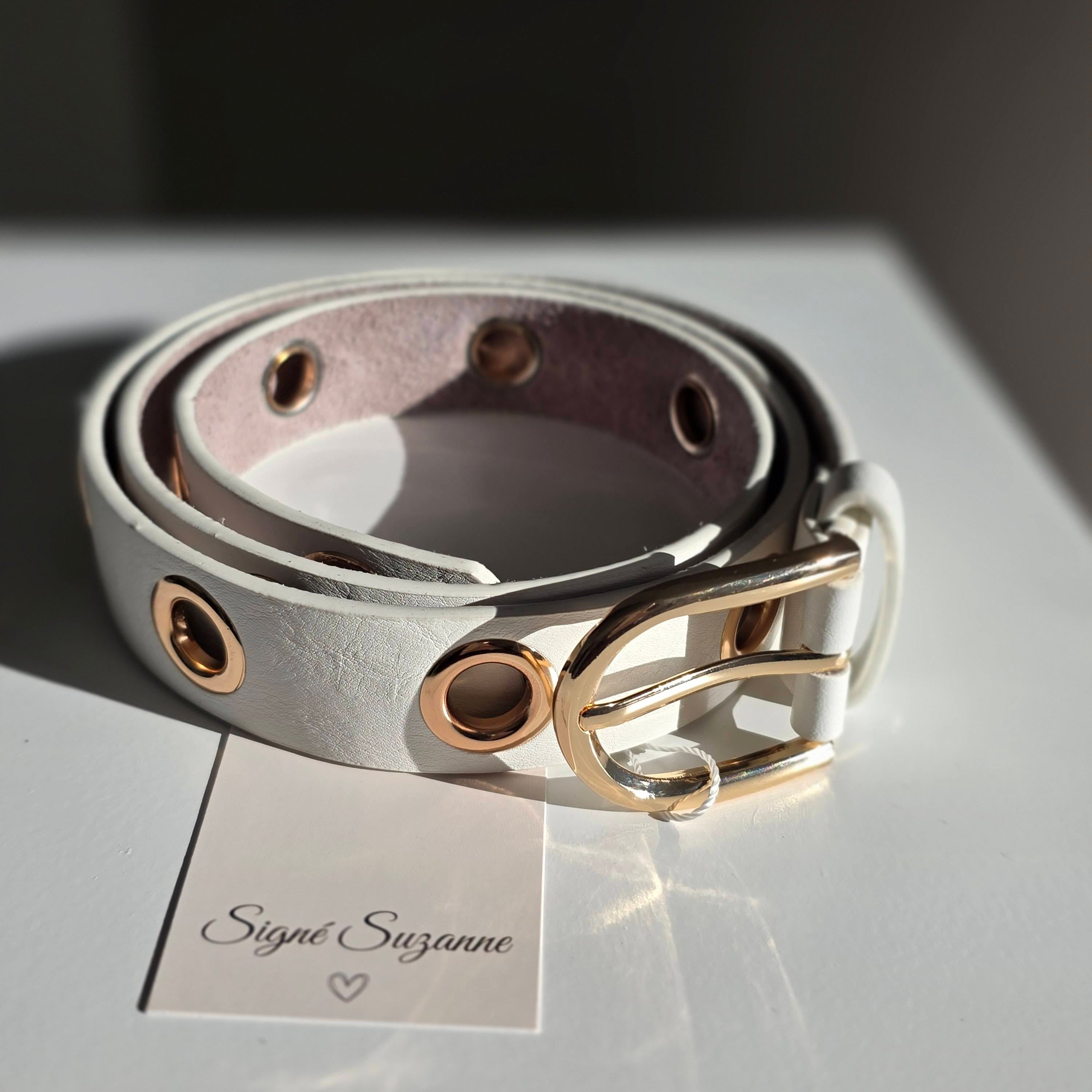 Ceinture à oeillets