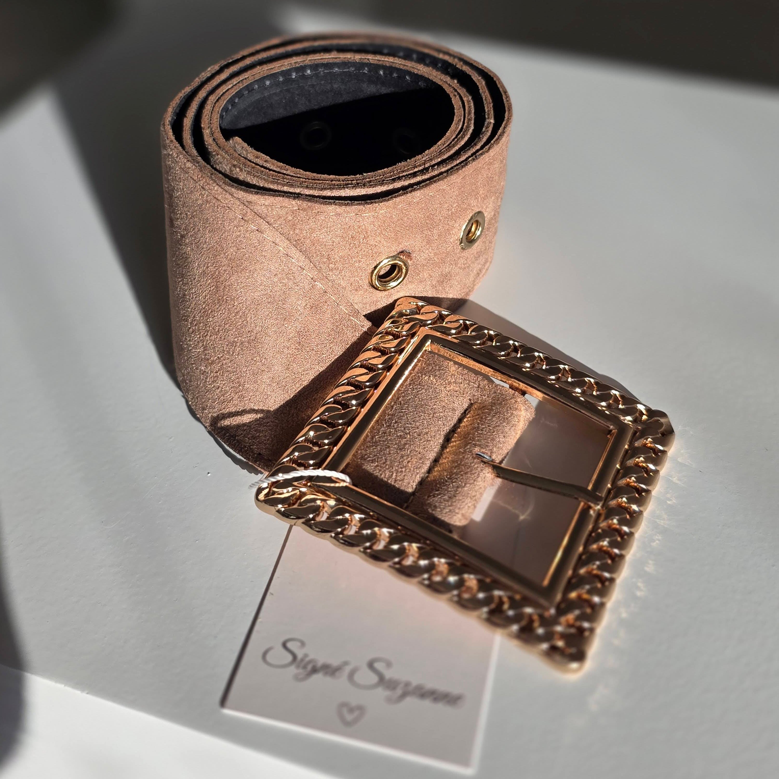 Ceinture boucle carrée dorée
