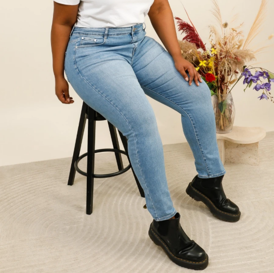 Jean grande taille Cam